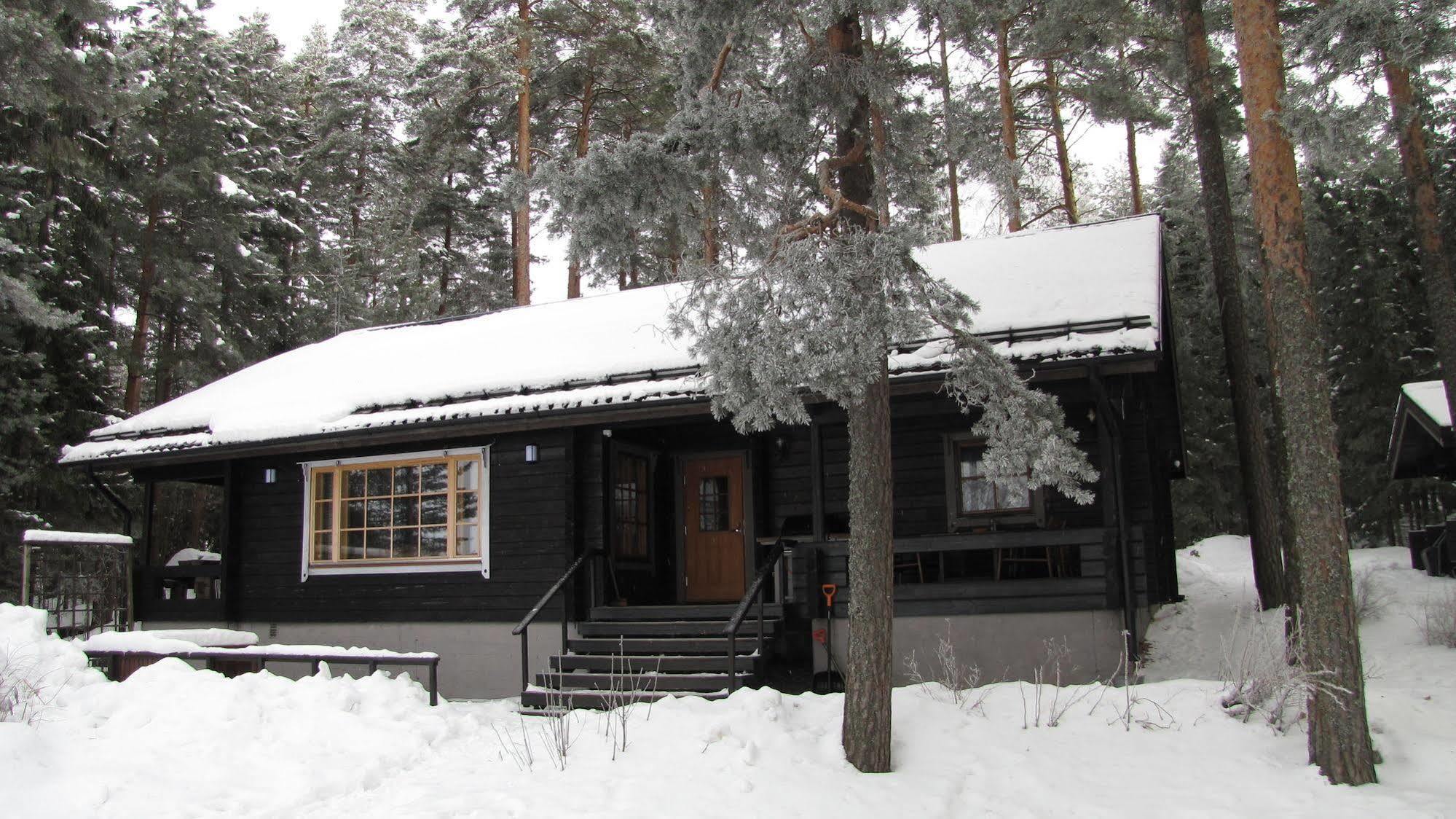 Villa Skitunaes Pyhtaa エクステリア 写真