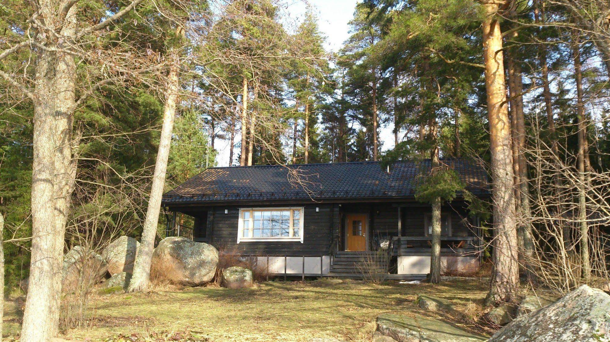 Villa Skitunaes Pyhtaa エクステリア 写真