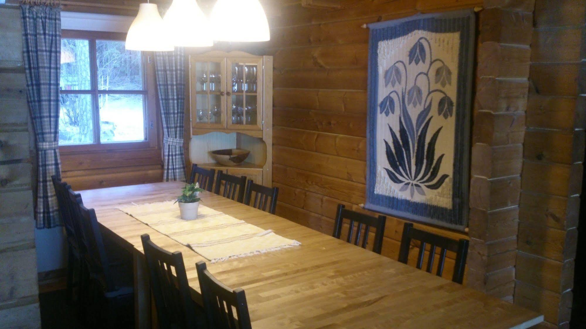 Villa Skitunaes Pyhtaa エクステリア 写真